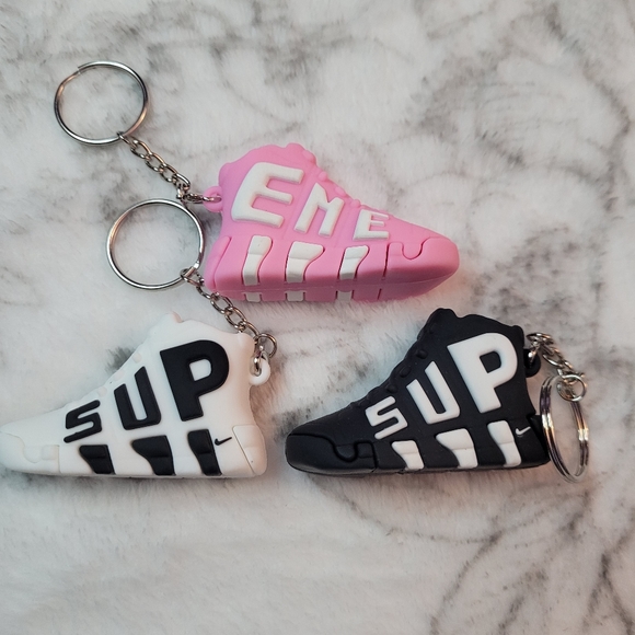 KEYS CHAINS - Picture 3 of 16